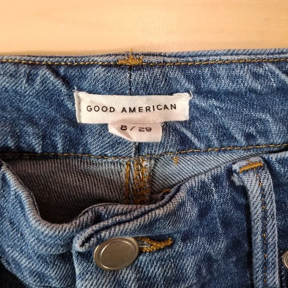 Good American Straight Jeans High Rise Women's 8/29 - Picture 4 of 10